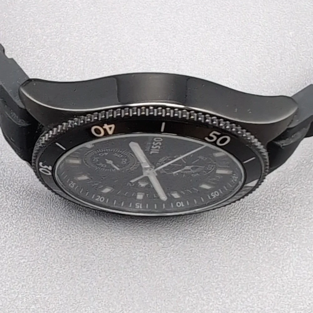 Fossil Mens CH3010 Wakeley Chronograph 44mm Black Silicone Sport Watch